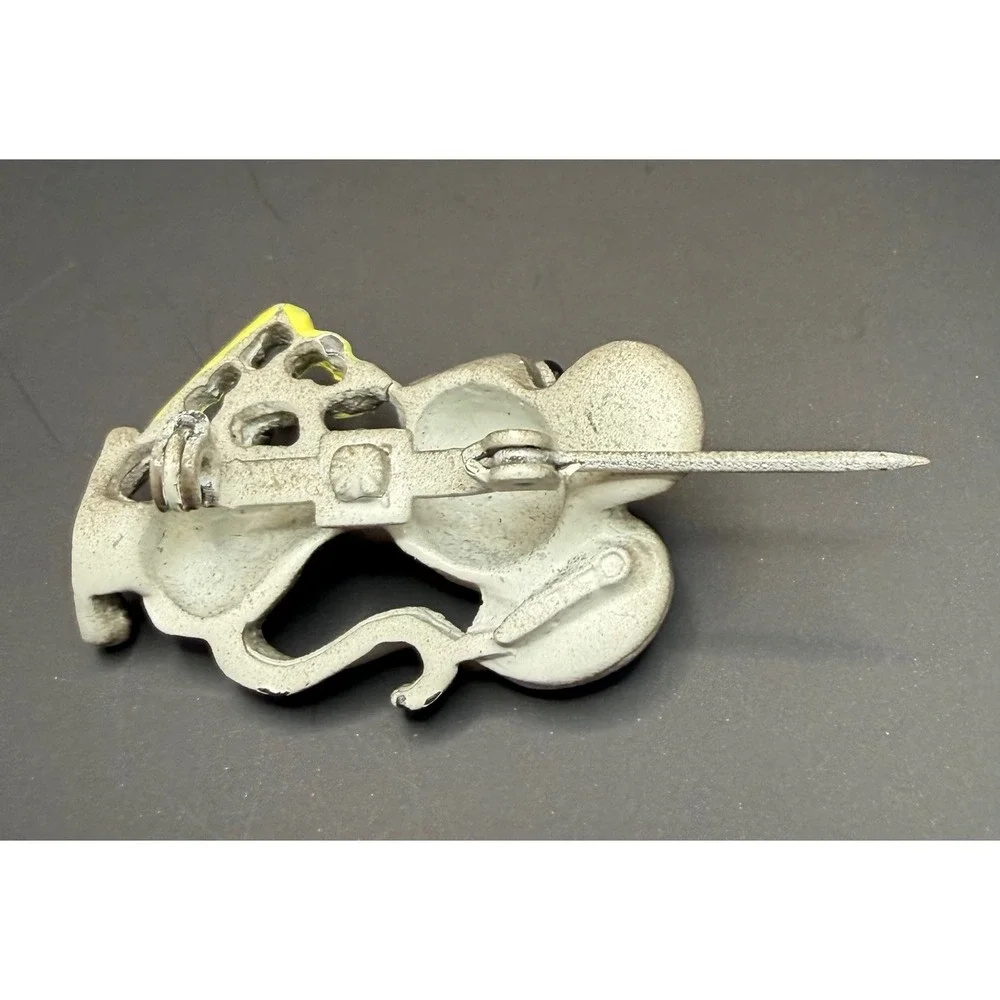 GerryS Cute Enamel Mouse Holding Cheese Brooch Pin Whimsical Animal Jewelry Gift